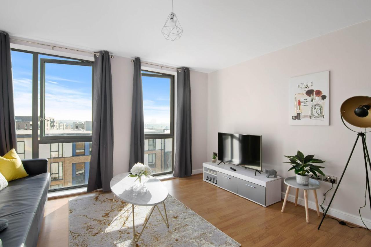 Spacious & Cosy, Netflix, Parking, Colindale Station Hendon Dış mekan fotoğraf