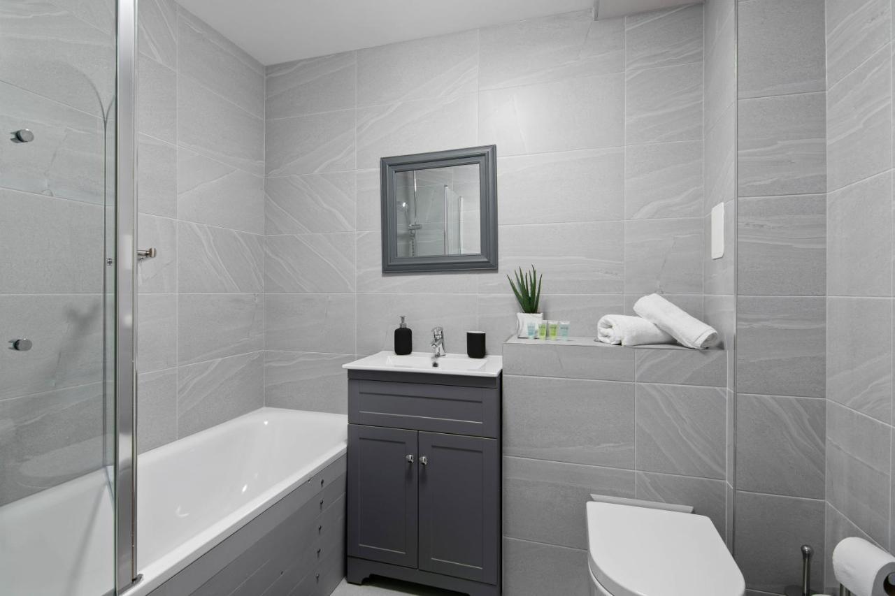 Spacious & Cosy, Netflix, Parking, Colindale Station Hendon Dış mekan fotoğraf